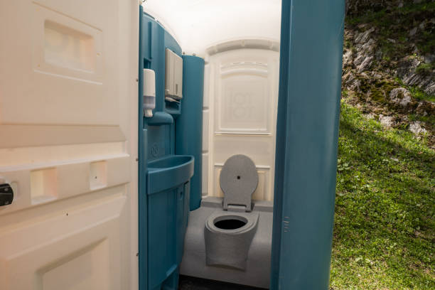 Portable Toilet Options We Offer in Atlantic Beach, NC